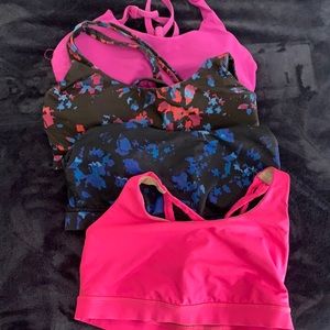 Lot of 4 lululemon Energy bras size 8